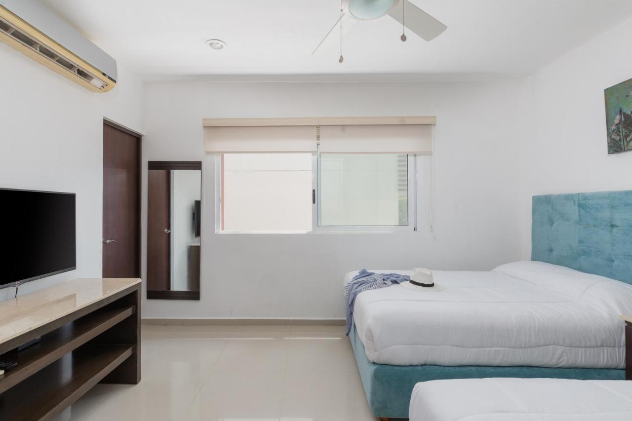 Apartamento Phenomenal Combo Of 2 Separate Ph 1 In With Private Jacuzzi, Chic Amenities, Gym And 2 Rooftops Playa del Carmen