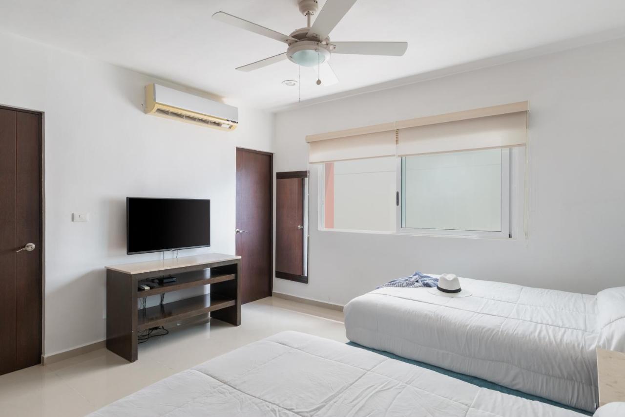 Apartamento Phenomenal Combo Of 2 Separate Ph 1 In With Private Jacuzzi, Chic Amenities, Gym And 2 Rooftops *