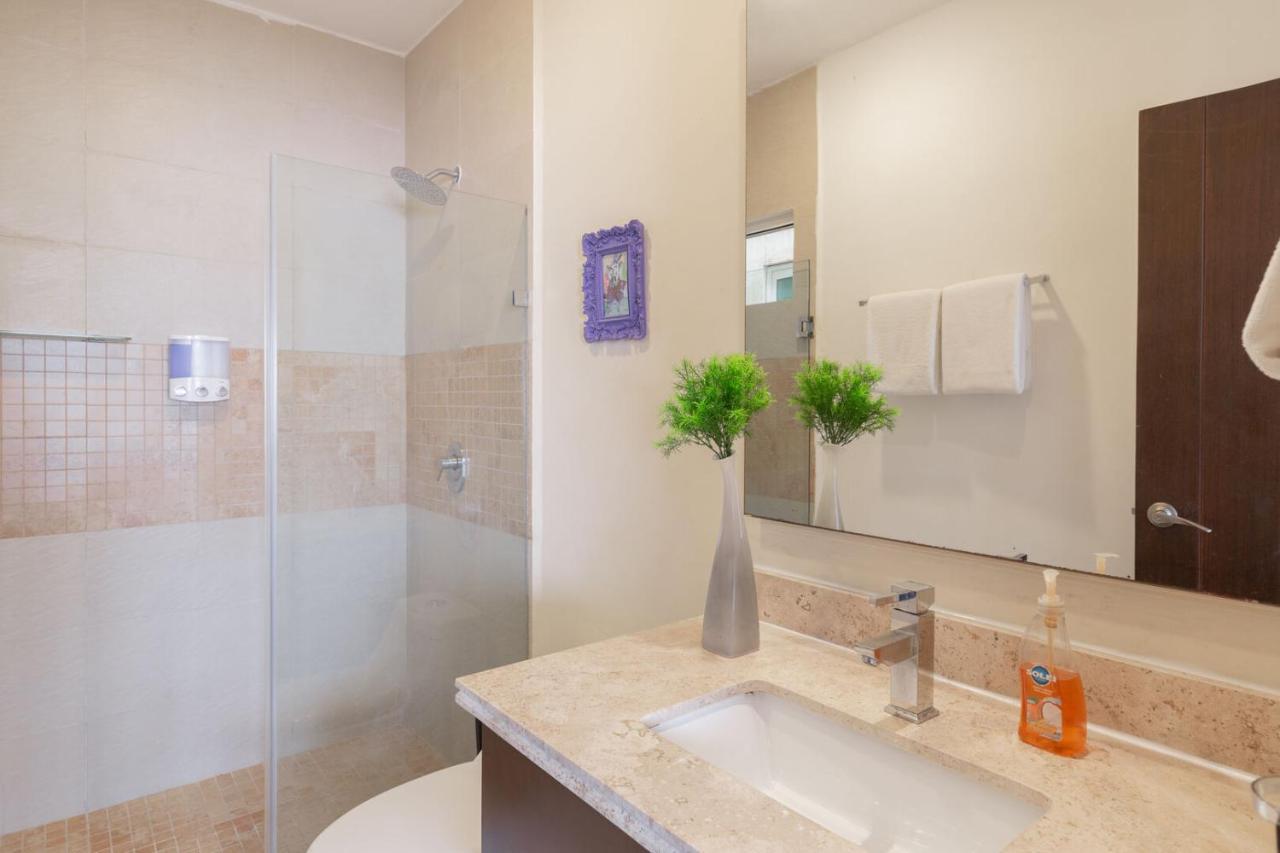 Apartamento Phenomenal Combo Of 2 Separate Ph 1 In With Private Jacuzzi, Chic Amenities, Gym And 2 Rooftops *